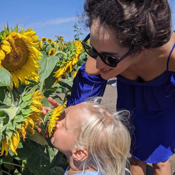 Meet your Posher, Cindy - Picture 4 of 4